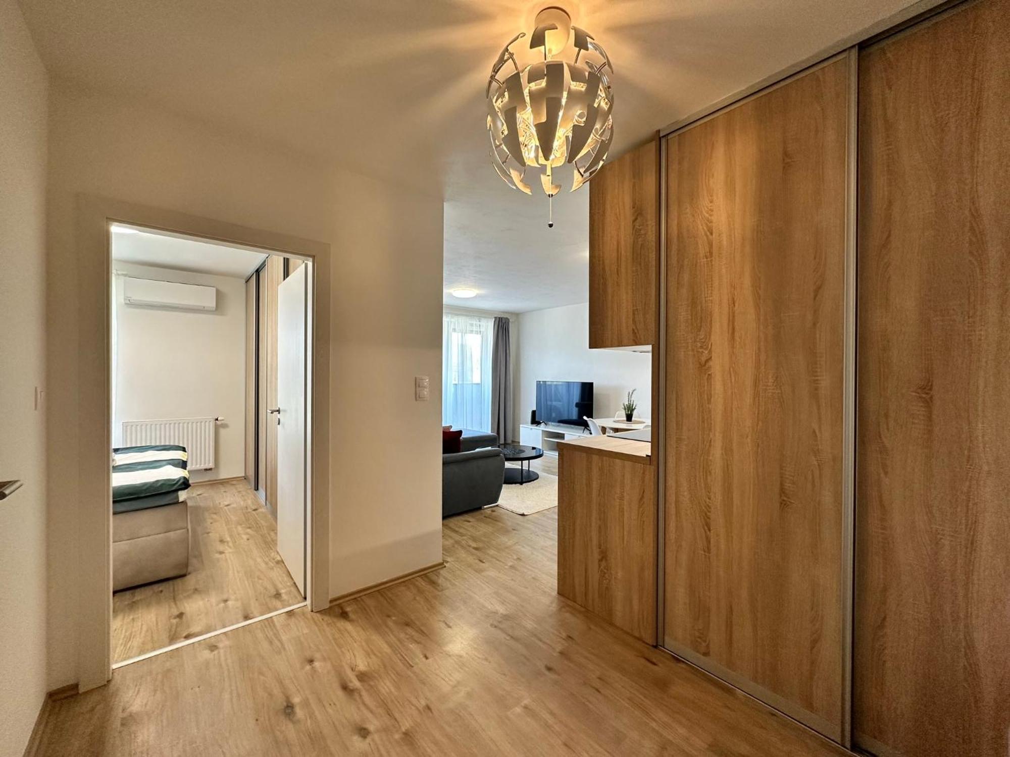 Novozariadeny Apartman Pri Starom Moste 브라티슬라바 외부 사진