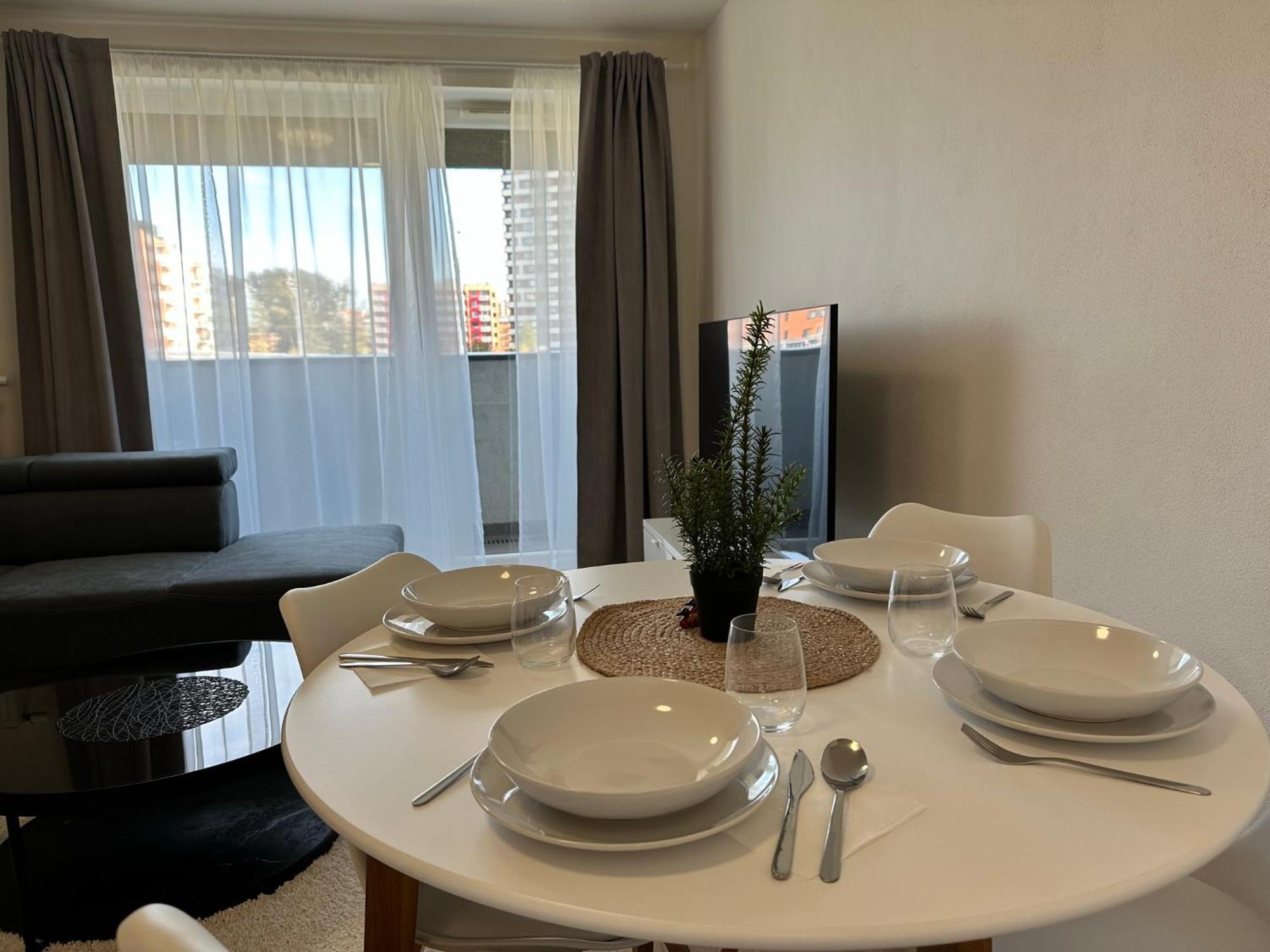 Novozariadeny Apartman Pri Starom Moste 브라티슬라바 외부 사진